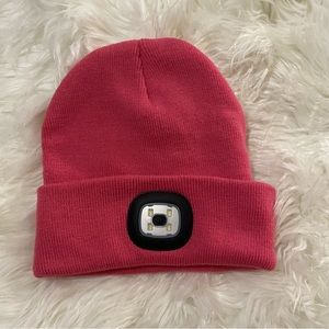 Headlightz knitted hat with built-in light Barbie pink